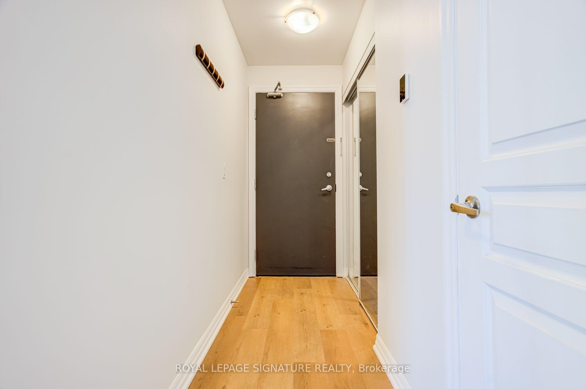 Photo 13 of Unit 1611, 223 Webb Drive, Mississauga, City Centre — HOMEH