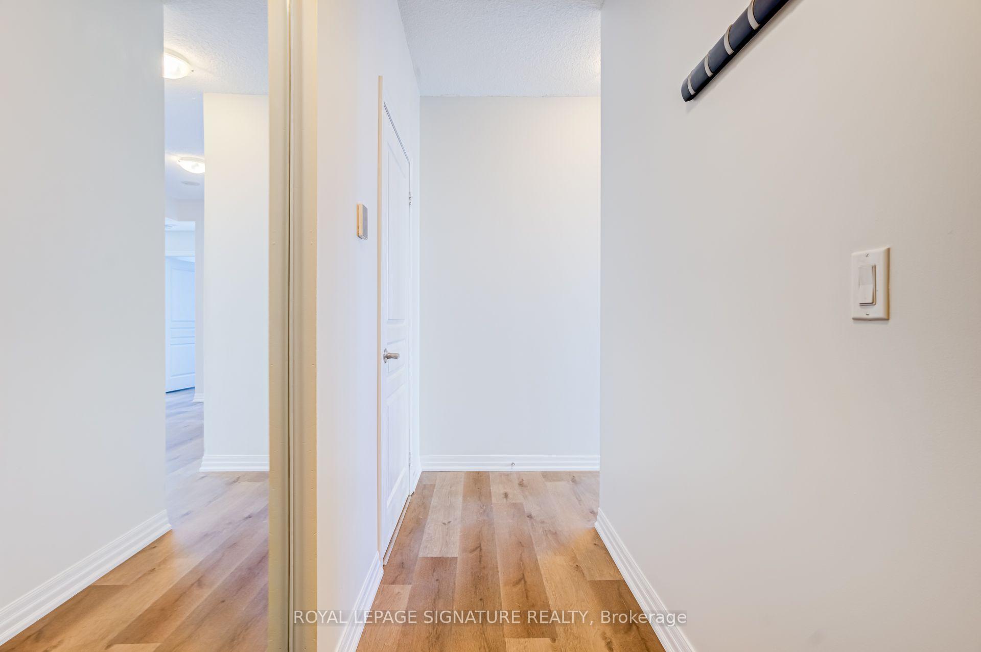 Photo 14 of Unit 1611, 223 Webb Drive, Mississauga, City Centre — HOMEH