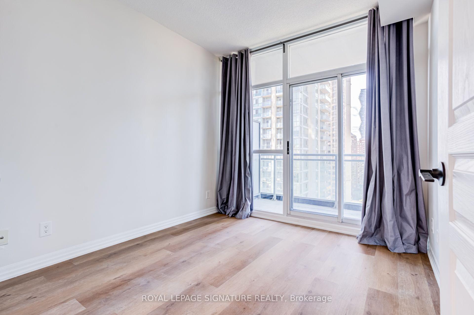 Photo 32 of Unit 1611, 223 Webb Drive, Mississauga, City Centre — HOMEH
