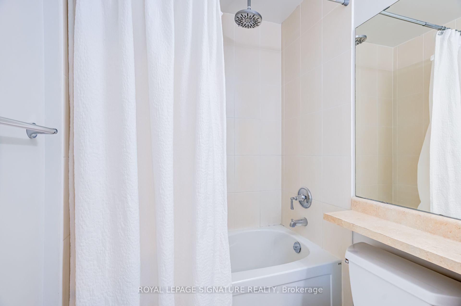 Photo 36 of Unit 1611, 223 Webb Drive, Mississauga, City Centre — HOMEH