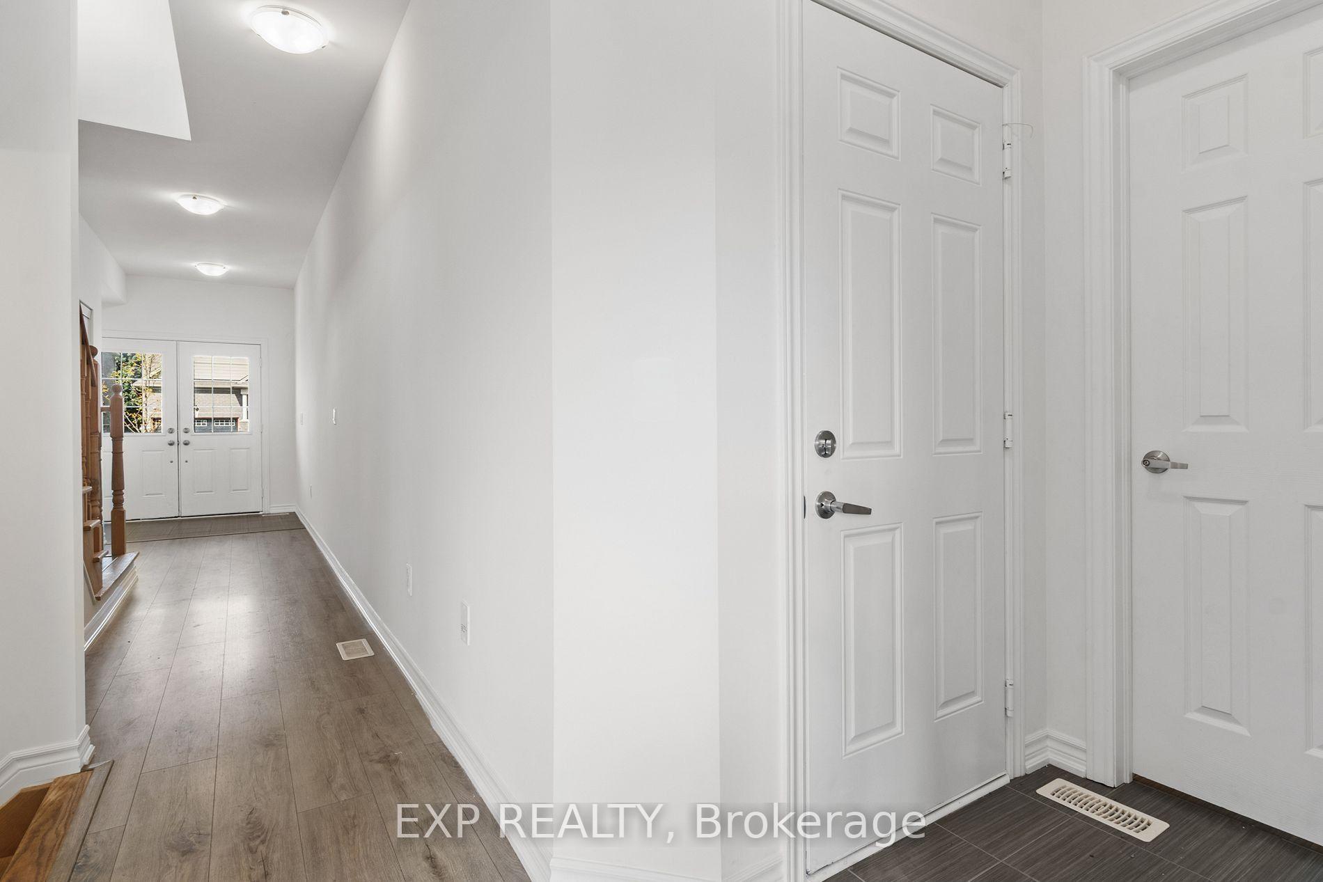 Photo 3 of 230 Ridley Crescent, Southgate — HOMEH