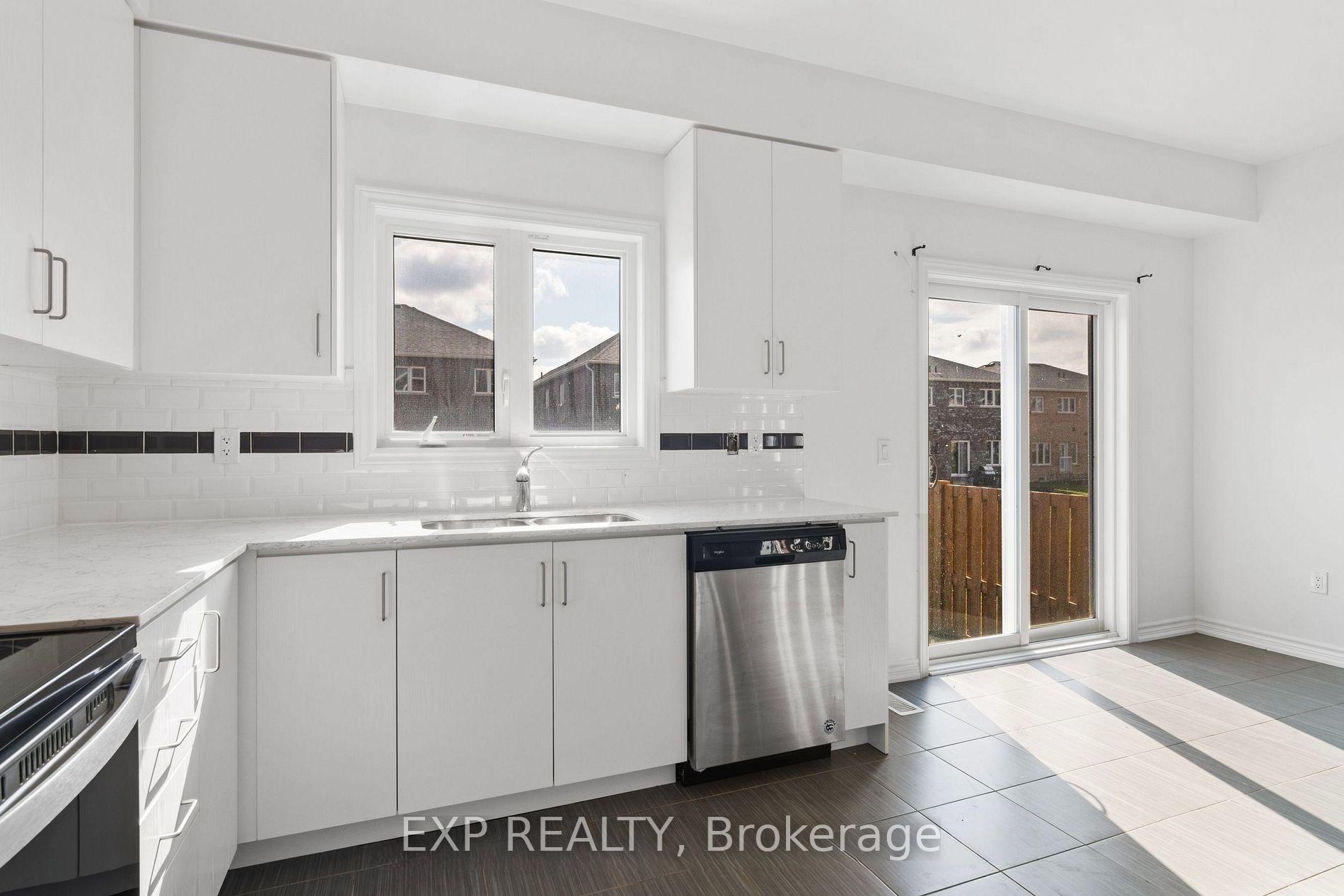 Photo 6 of 230 Ridley Crescent, Southgate — HOMEH