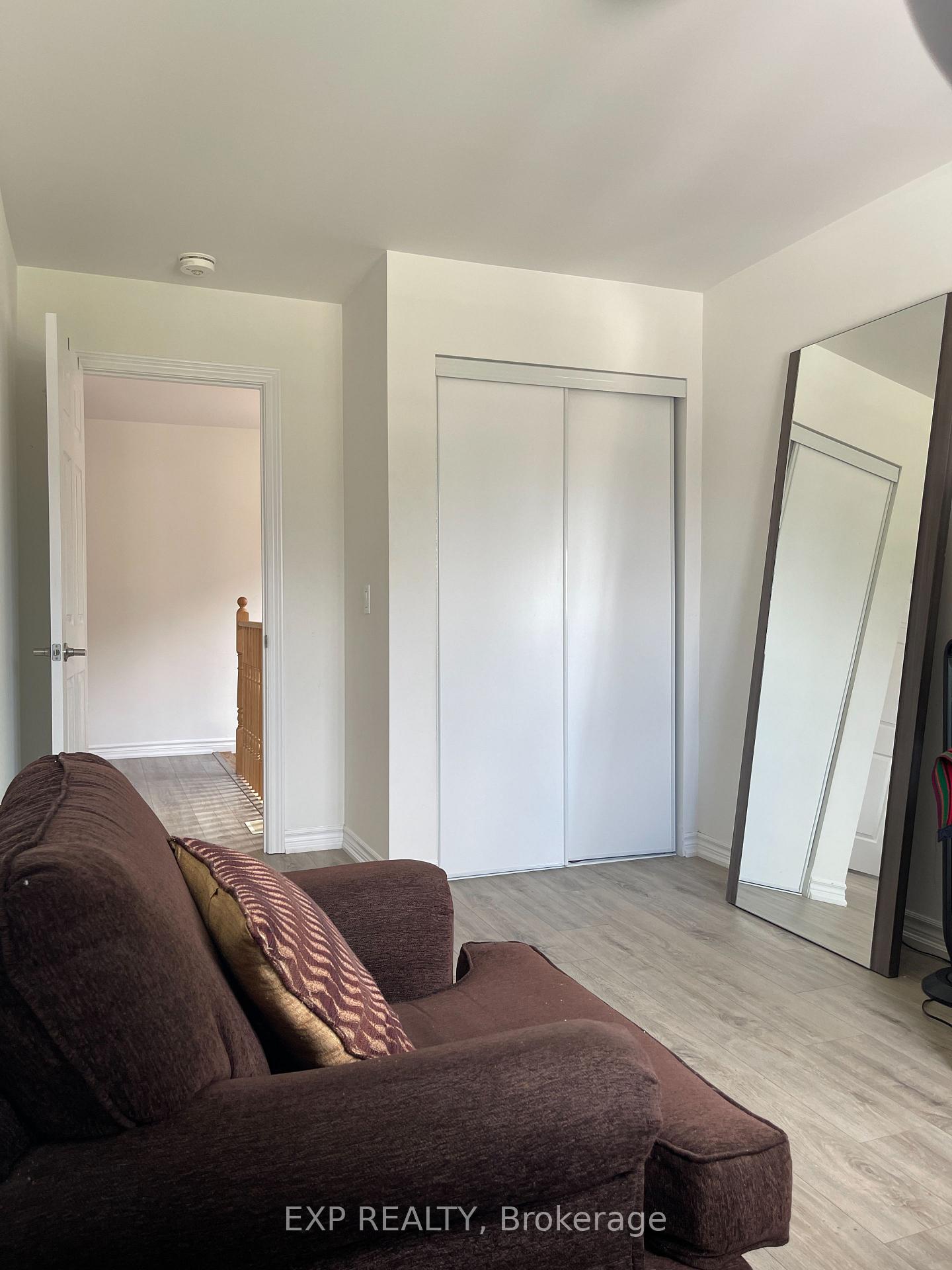 Photo 12 of 230 Ridley Crescent, Southgate — HOMEH