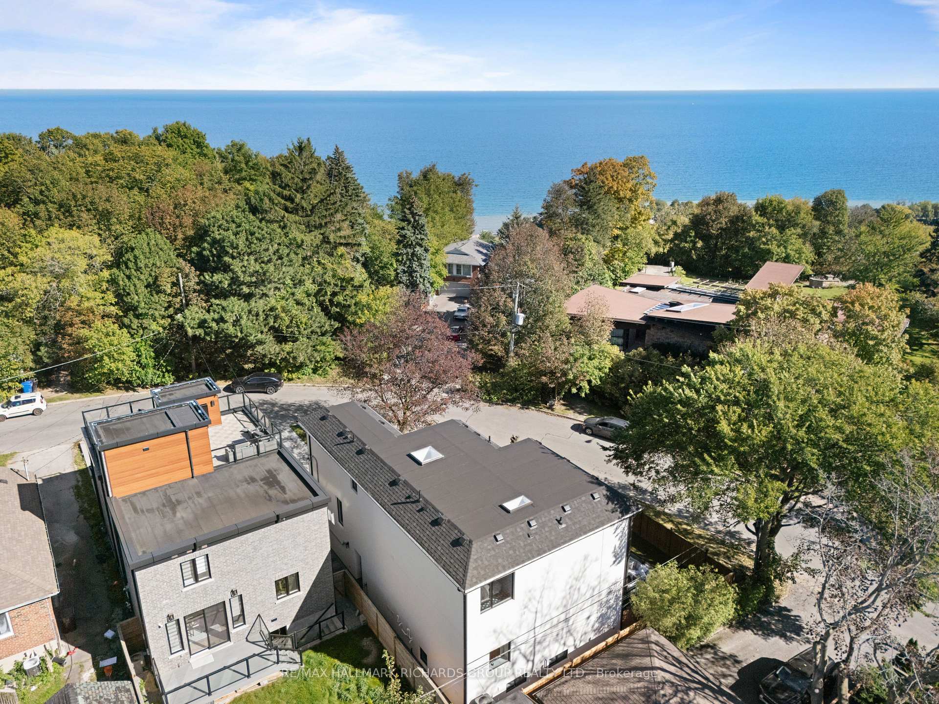 Photo of 44 Sunnypoint Crescent