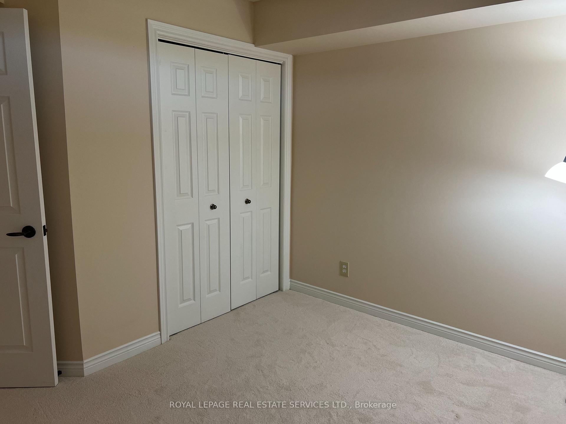 Photo 10 of Unit 408, 4005 Kilmer Drive, Burlington, Tansley — HOMEH