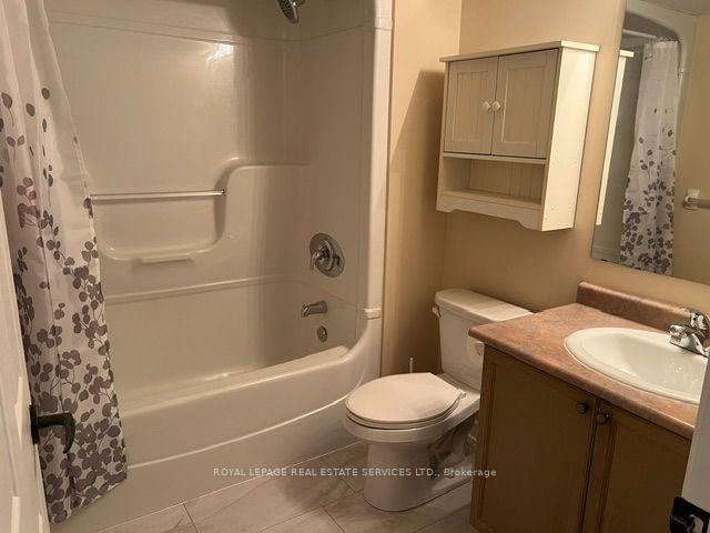 Photo 11 of Unit 408, 4005 Kilmer Drive, Burlington, Tansley — HOMEH