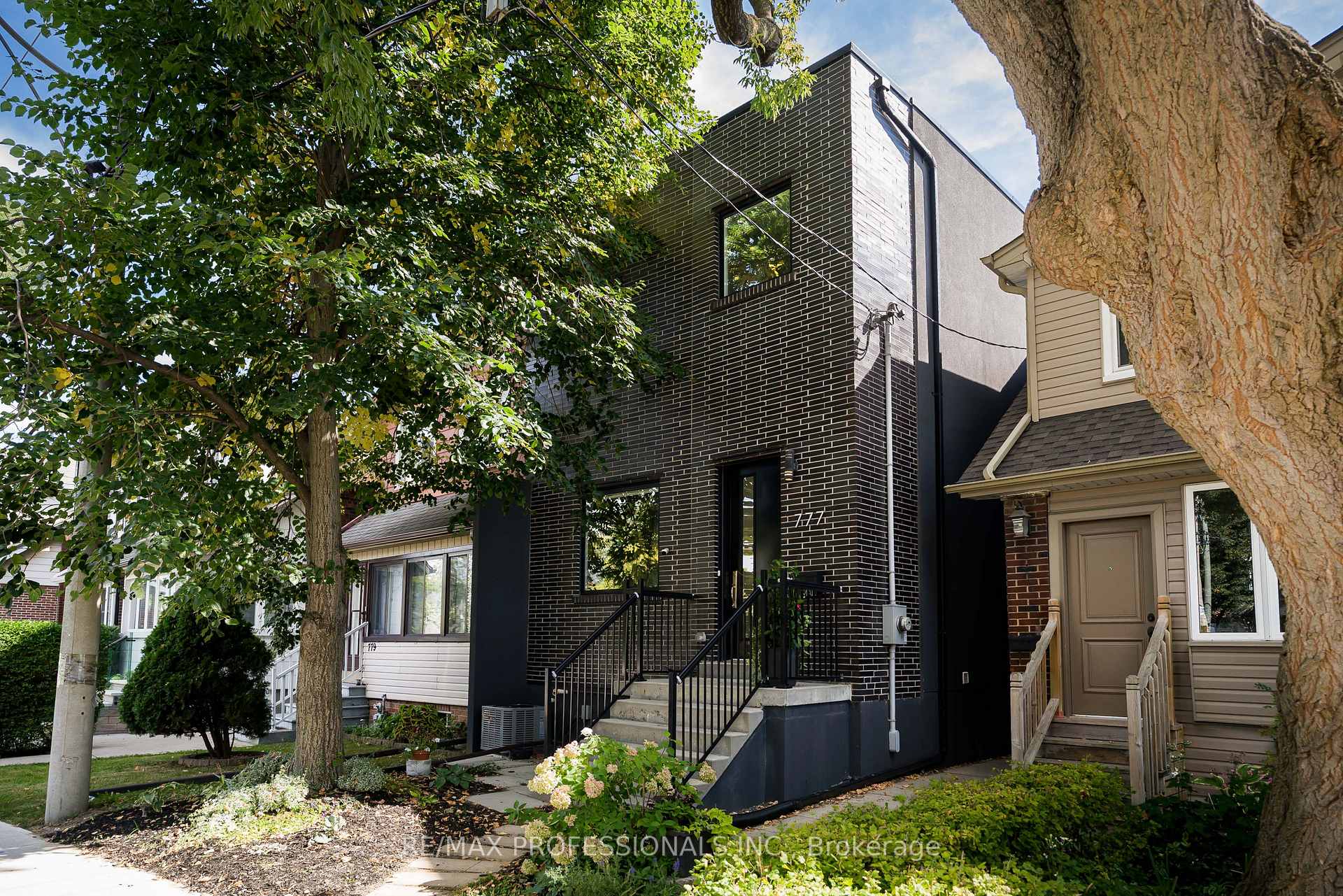 Photo 2 of 777 Eastern Avenue, Toronto, South Riverdale — HOMEH