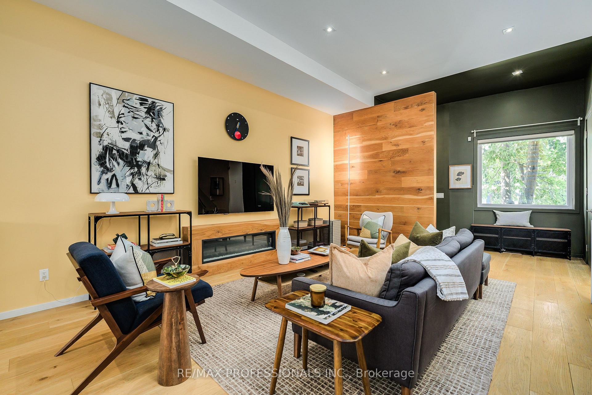Photo 4 of 777 Eastern Avenue, Toronto, South Riverdale — HOMEH