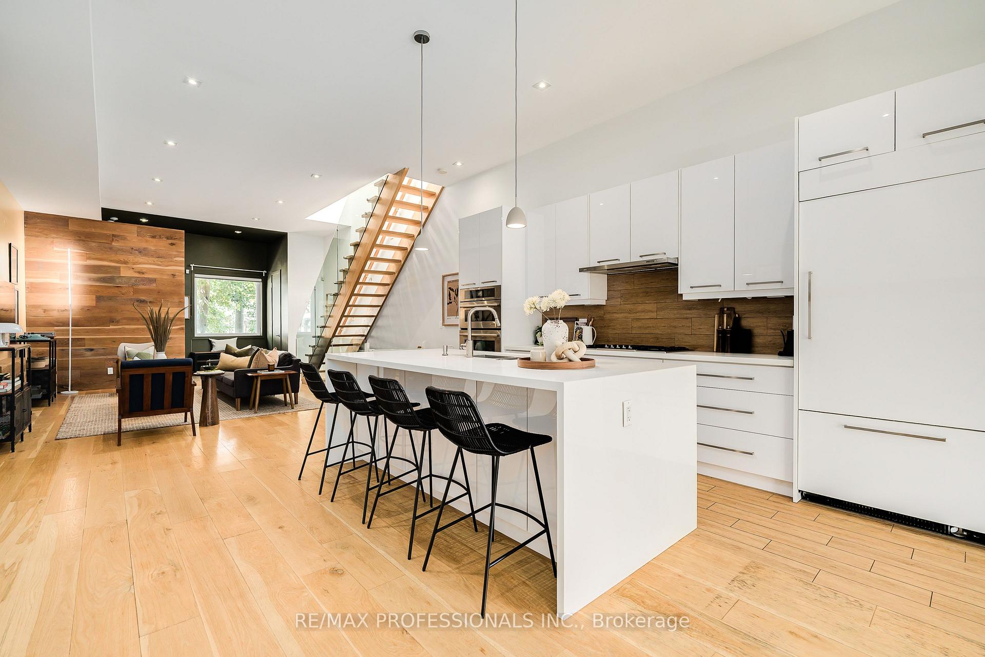 Photo 11 of 777 Eastern Avenue, Toronto, South Riverdale — HOMEH