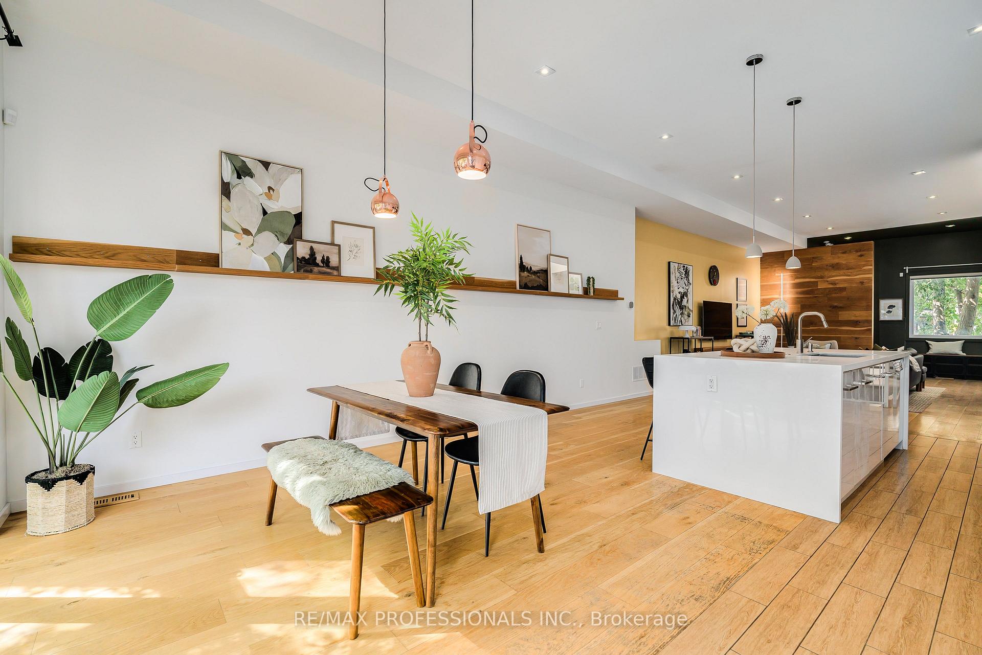 Photo 14 of 777 Eastern Avenue, Toronto, South Riverdale — HOMEH