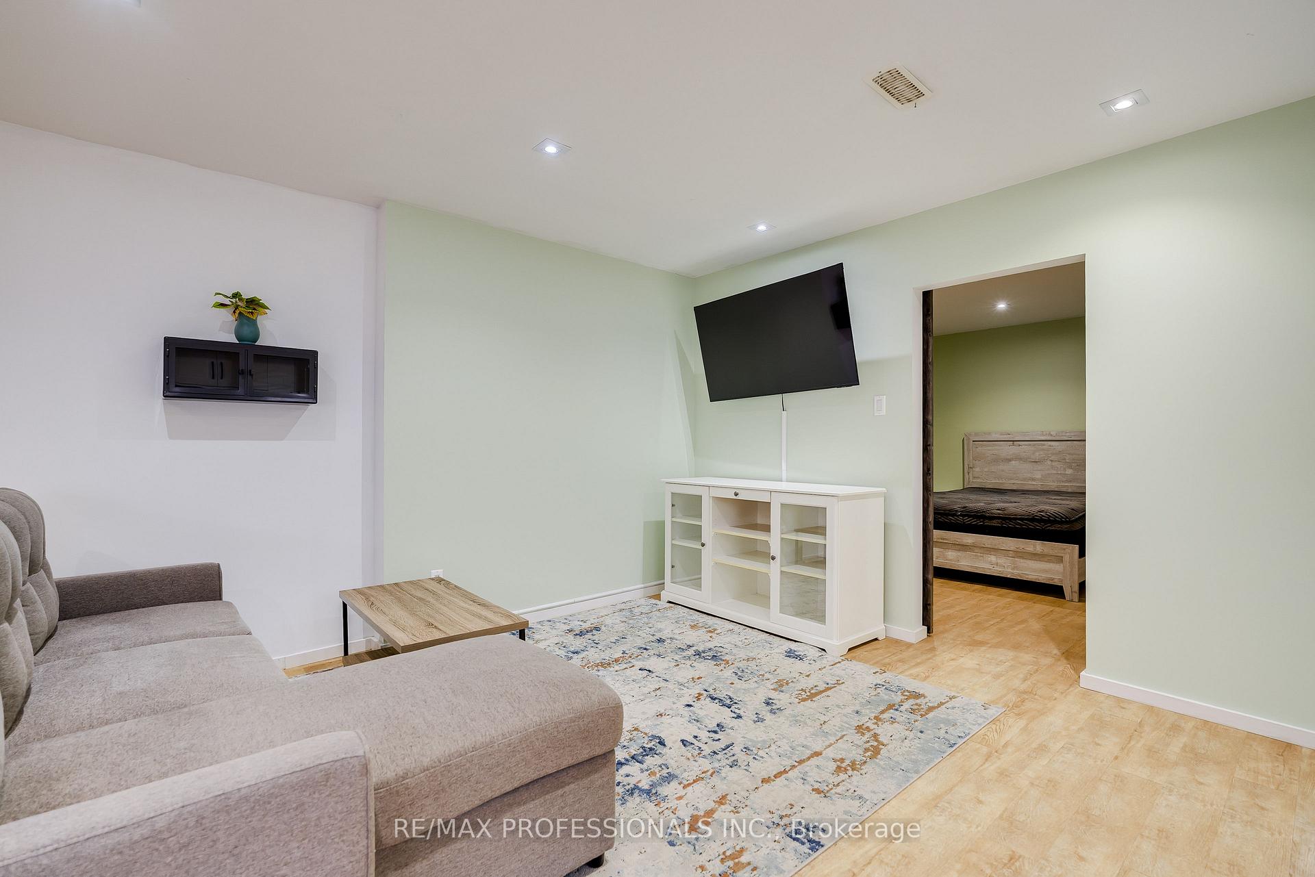 Photo 35 of 777 Eastern Avenue, Toronto, South Riverdale — HOMEH