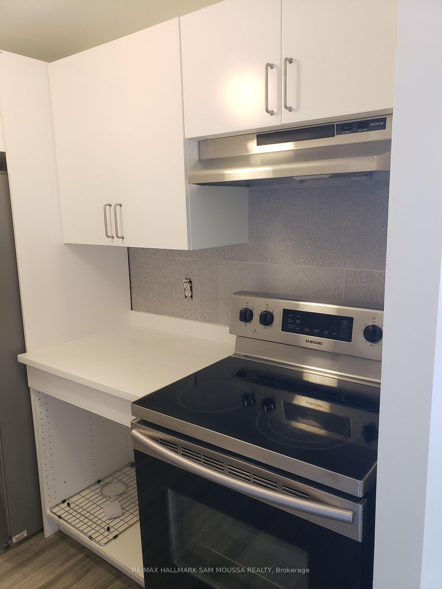 Photo 9 of Unit 413, 1177 Belanger Avenue, Ottawa, Billings Bridge — HOMEH