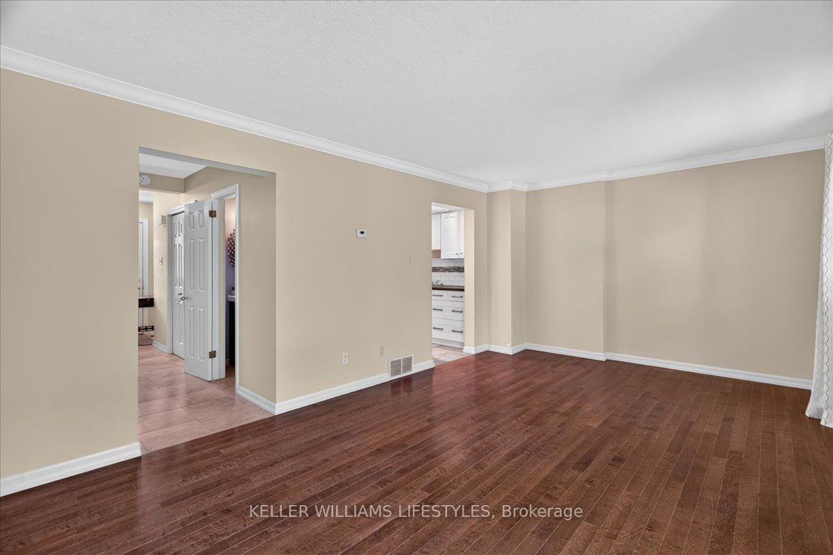 Photo 15 of Unit D, 366 Head Street, Strathroy-Caradoc, NE — HOMEH