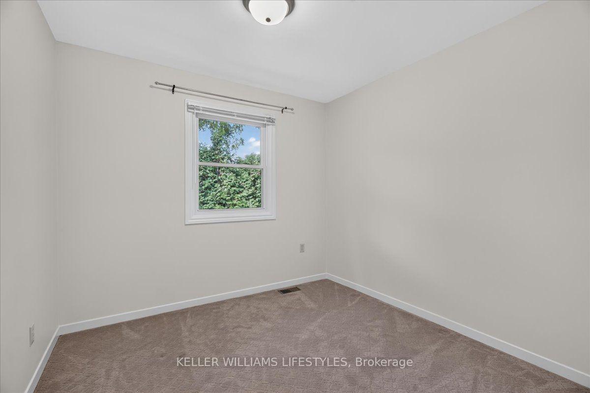 Photo 20 of Unit D, 366 Head Street, Strathroy-Caradoc, NE — HOMEH