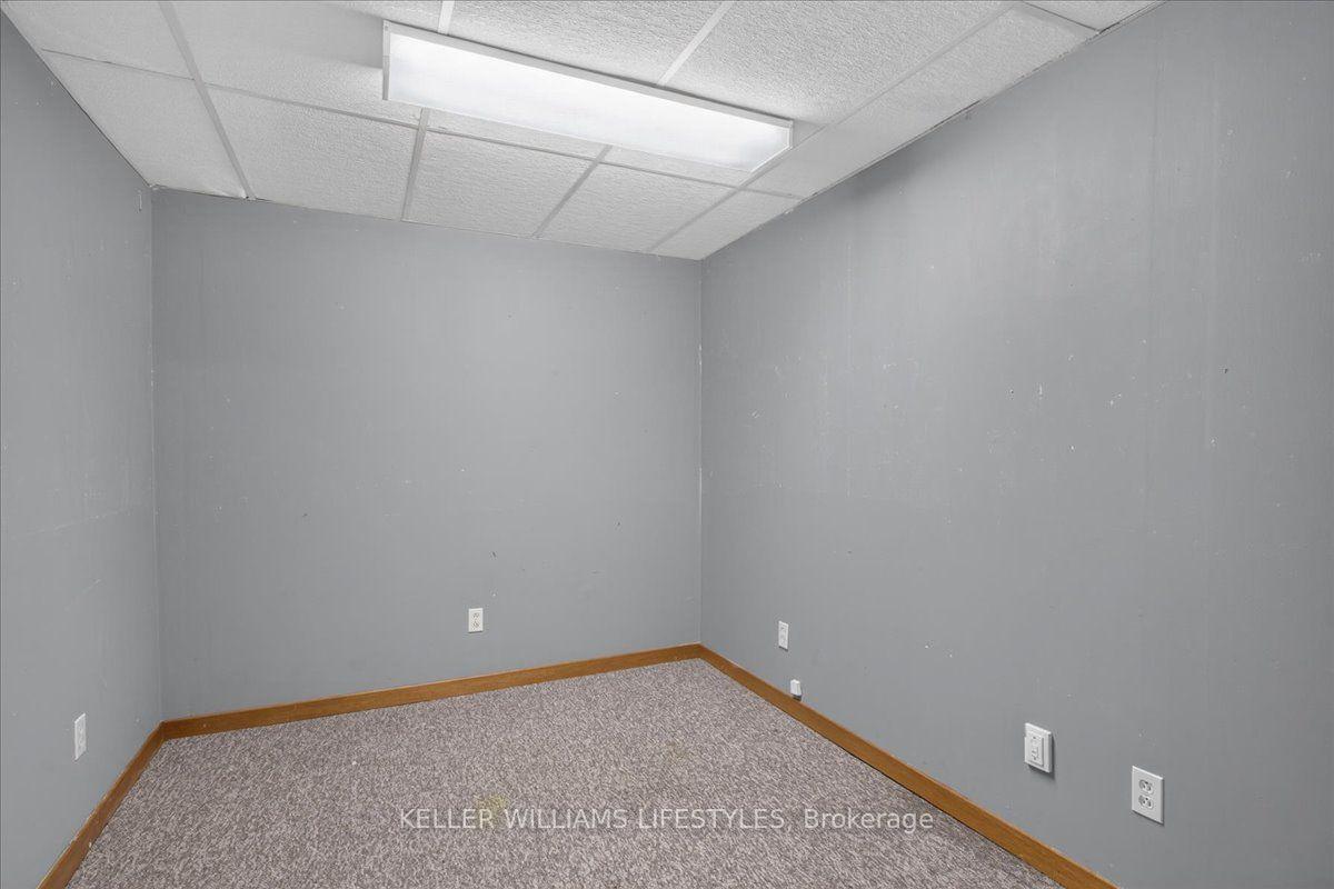 Photo 27 of Unit D, 366 Head Street, Strathroy-Caradoc, NE — HOMEH