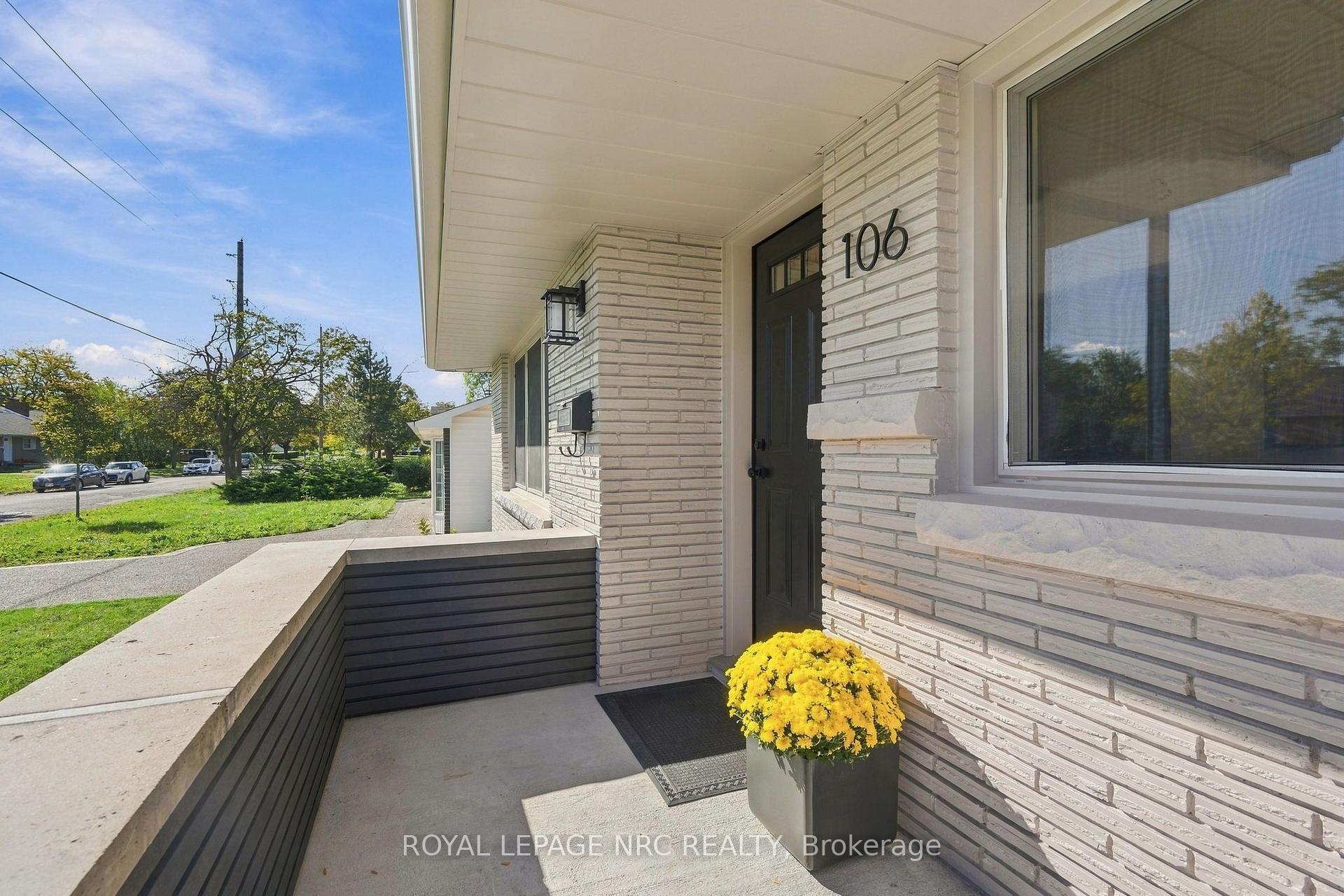 Photo 2 of 106 Jacobson Avenue, St. Catharines, Glendale/Glenridge — HOMEH