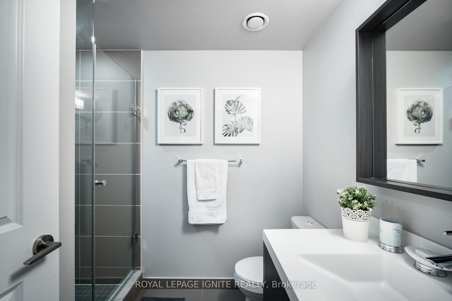 Photo 24 of Unit 828, 560 Front Street W, Toronto, Waterfront Communities — HOMEH