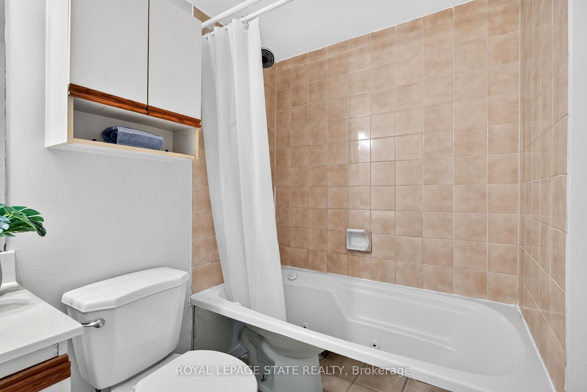 Photo 25 of Unit 203, 966 Queenston Road, Hamilton, Stoney Creek — HOMEH
