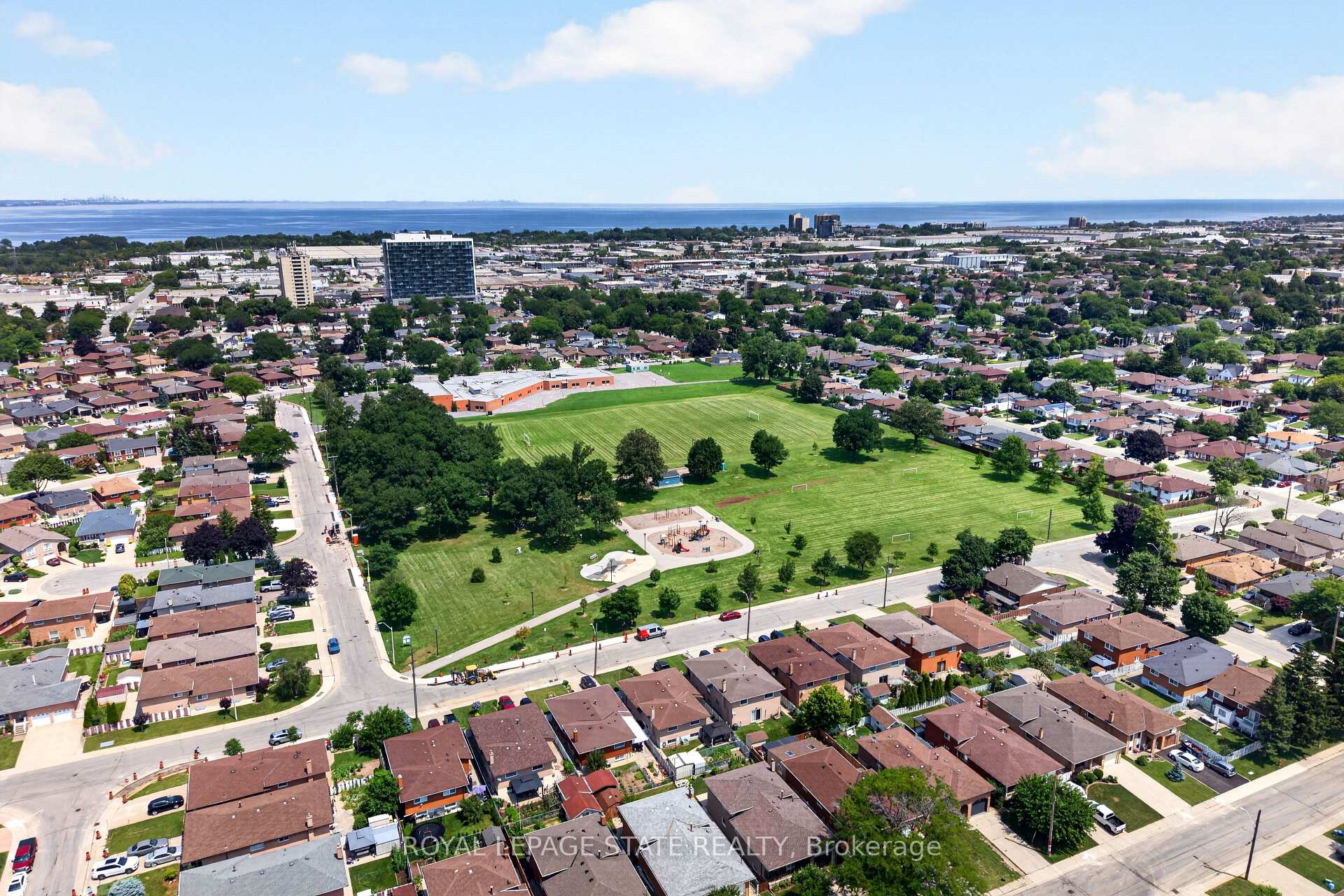 Photo 39 of Unit 203, 966 Queenston Road, Hamilton, Stoney Creek — HOMEH