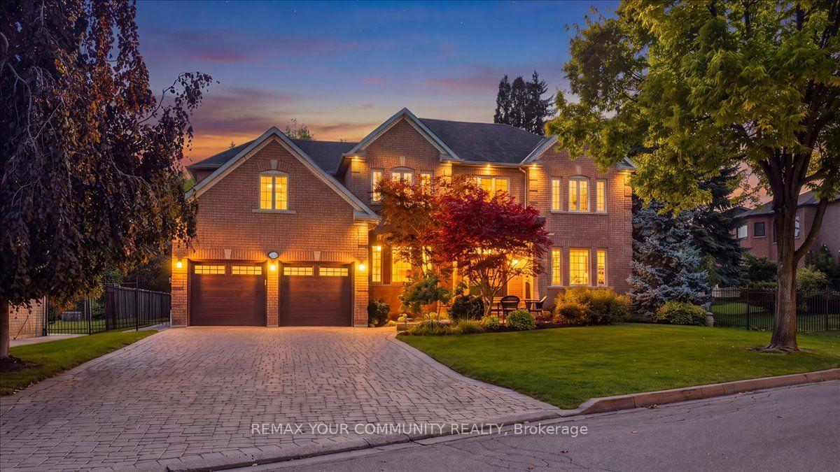 Photo 3 of 250 Roselawn Drive, Vaughan, Islington Woods — HOMEH
