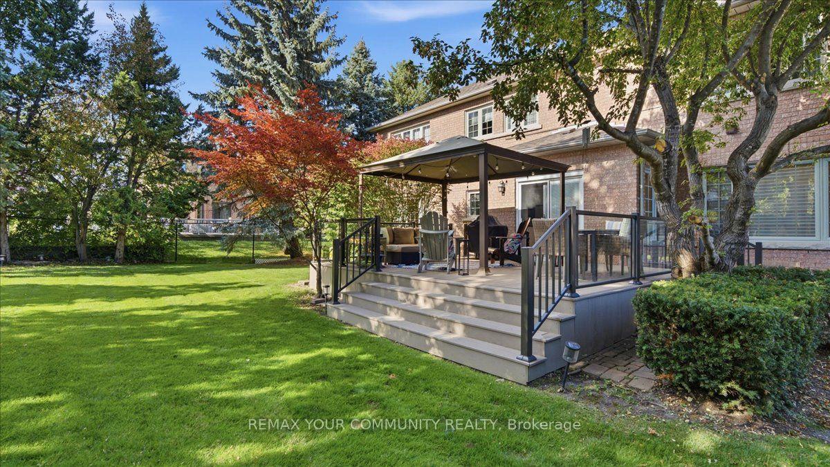 Photo 40 of 250 Roselawn Drive, Vaughan, Islington Woods — HOMEH