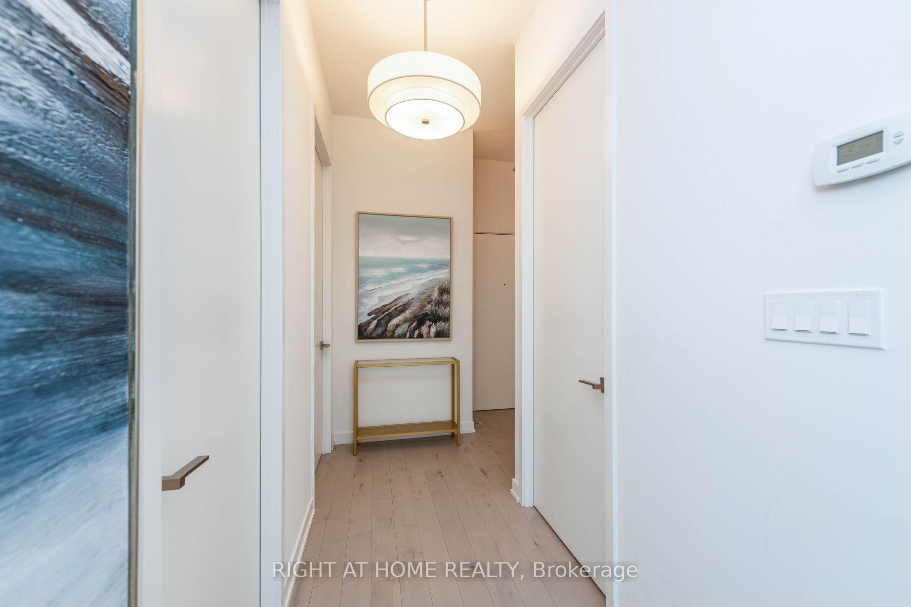Photo 4 of Unit PH2907, 30 Ordnance Street, Toronto, Niagara — HOMEH