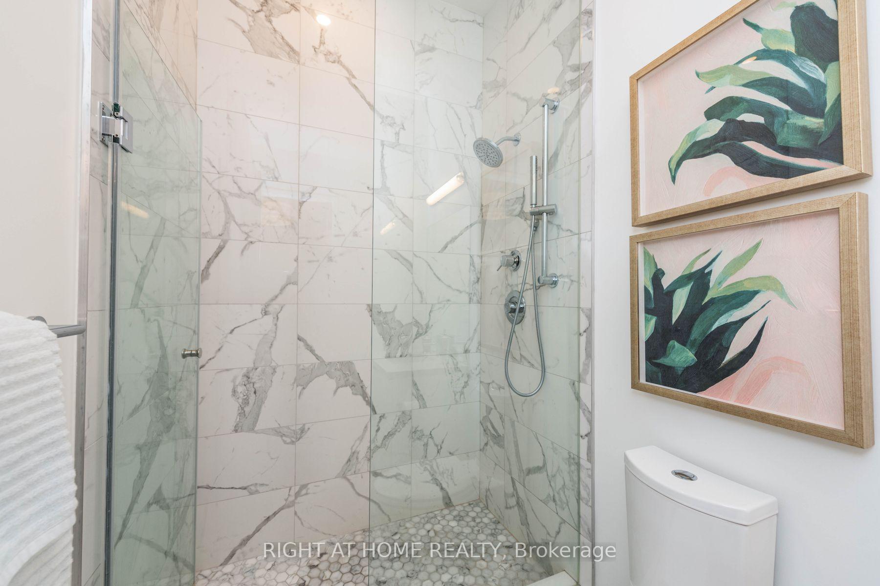 Photo 6 of Unit PH2907, 30 Ordnance Street, Toronto, Niagara — HOMEH