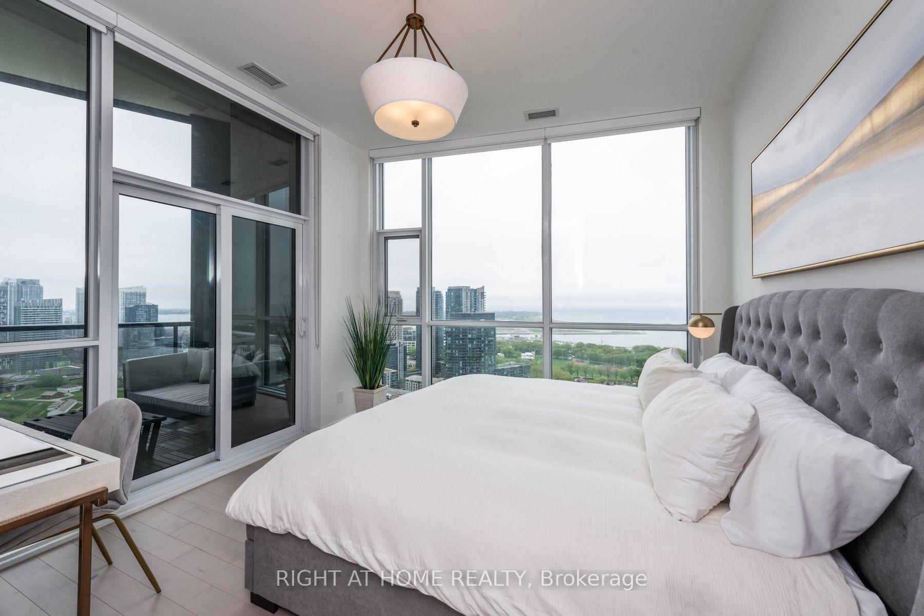 Photo 30 of Unit PH2907, 30 Ordnance Street, Toronto, Niagara — HOMEH