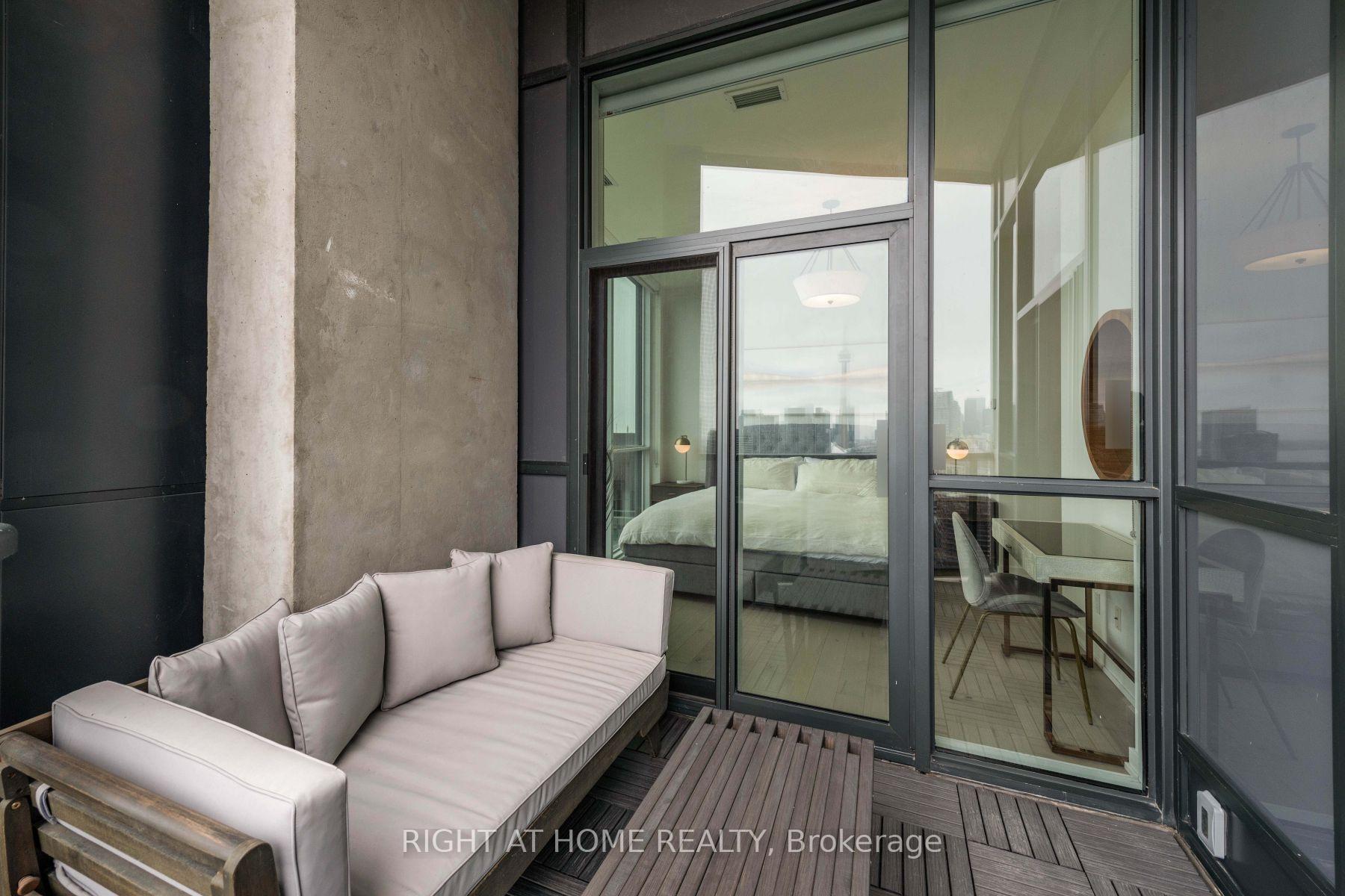 Photo 34 of Unit PH2907, 30 Ordnance Street, Toronto, Niagara — HOMEH