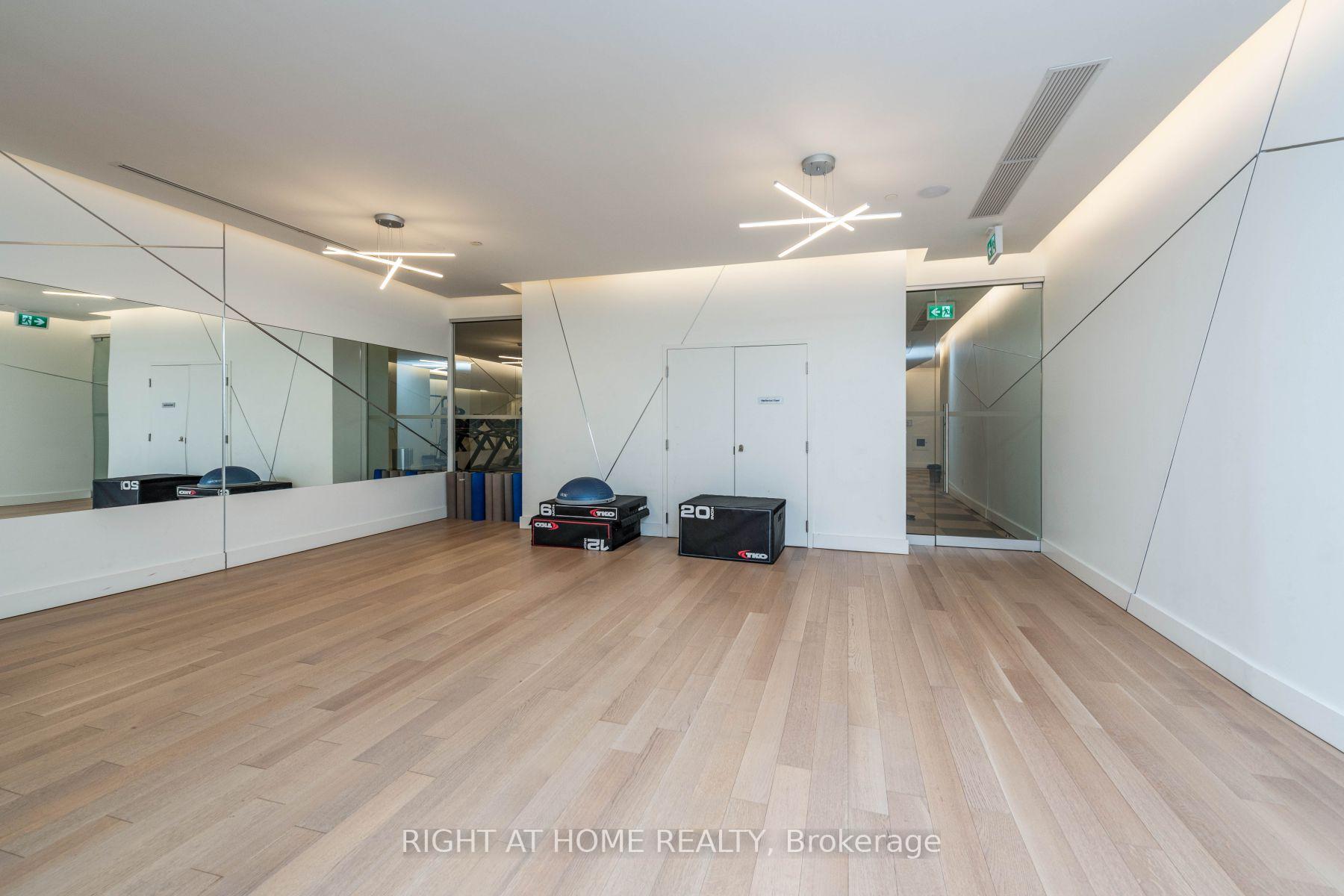 Photo 38 of Unit PH2907, 30 Ordnance Street, Toronto, Niagara — HOMEH