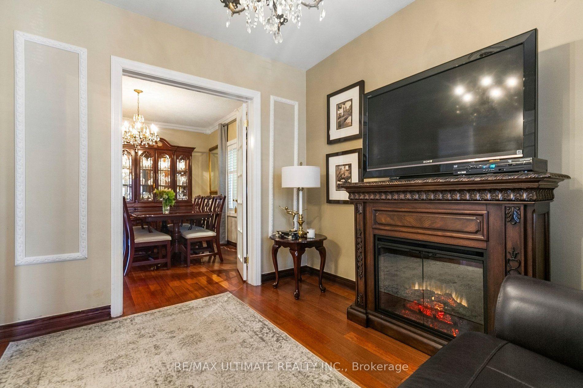 Photo 6 of 28 Mechanics Avenue, Toronto, Little Portugal — HOMEH