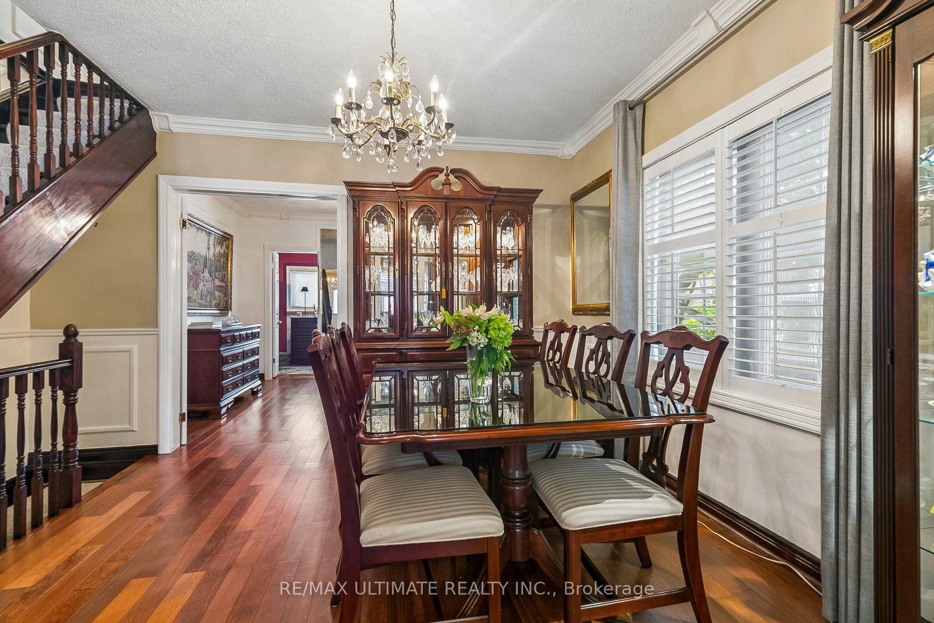 Photo 7 of 28 Mechanics Avenue, Toronto, Little Portugal — HOMEH