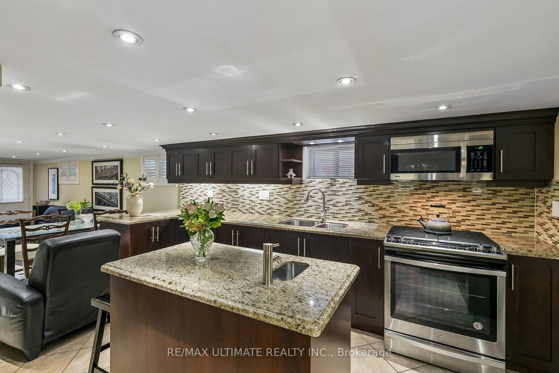 Photo 22 of 28 Mechanics Avenue, Toronto, Little Portugal — HOMEH