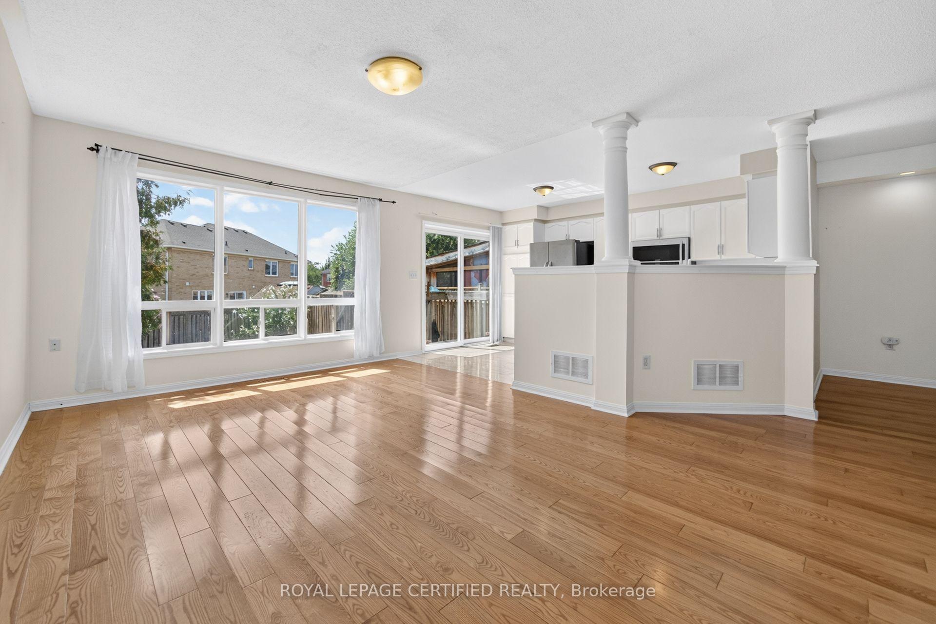 Photo 11 of 464 Collis Court, Milton, Clarke — HOMEH