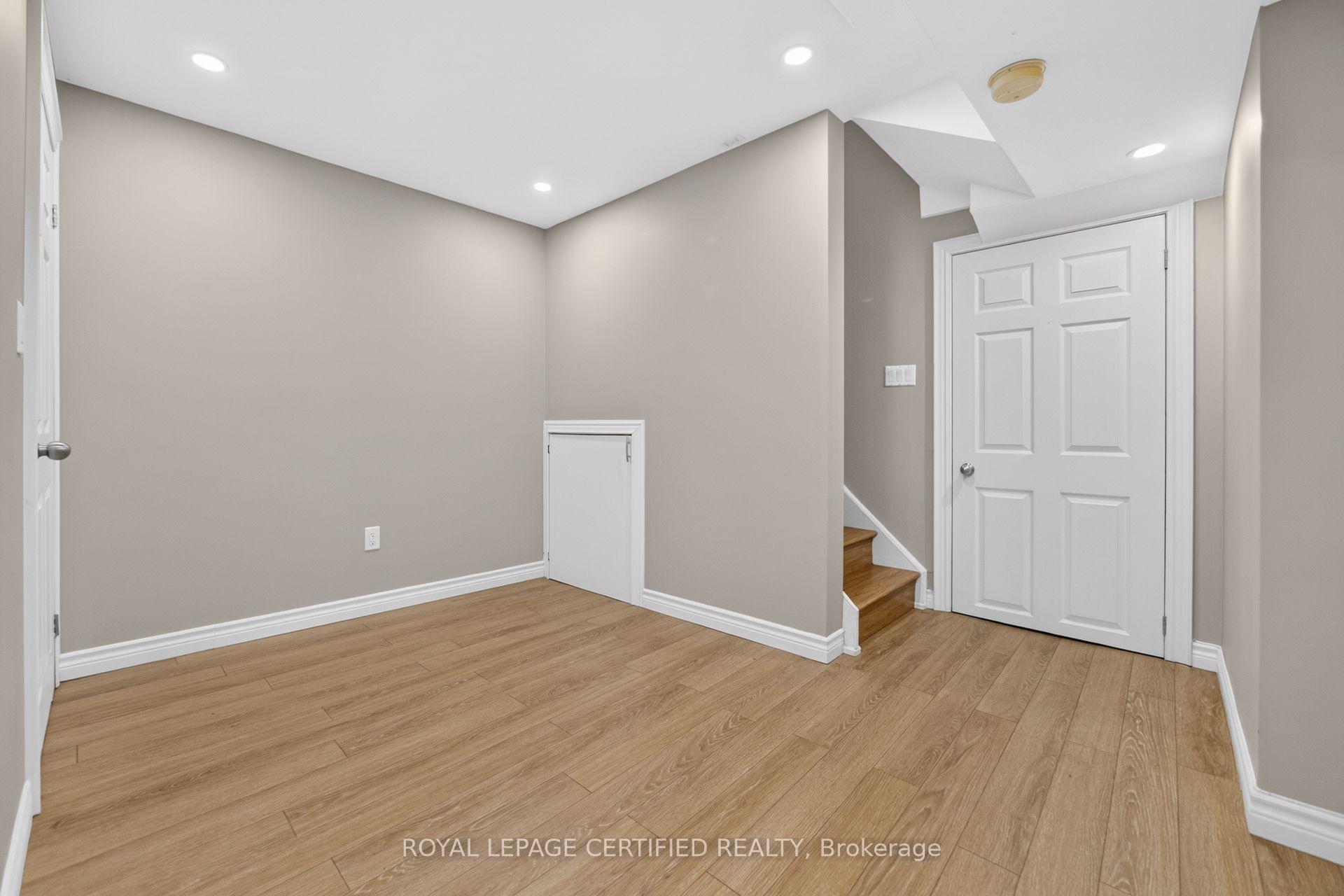 Photo 39 of 464 Collis Court, Milton, Clarke — HOMEH