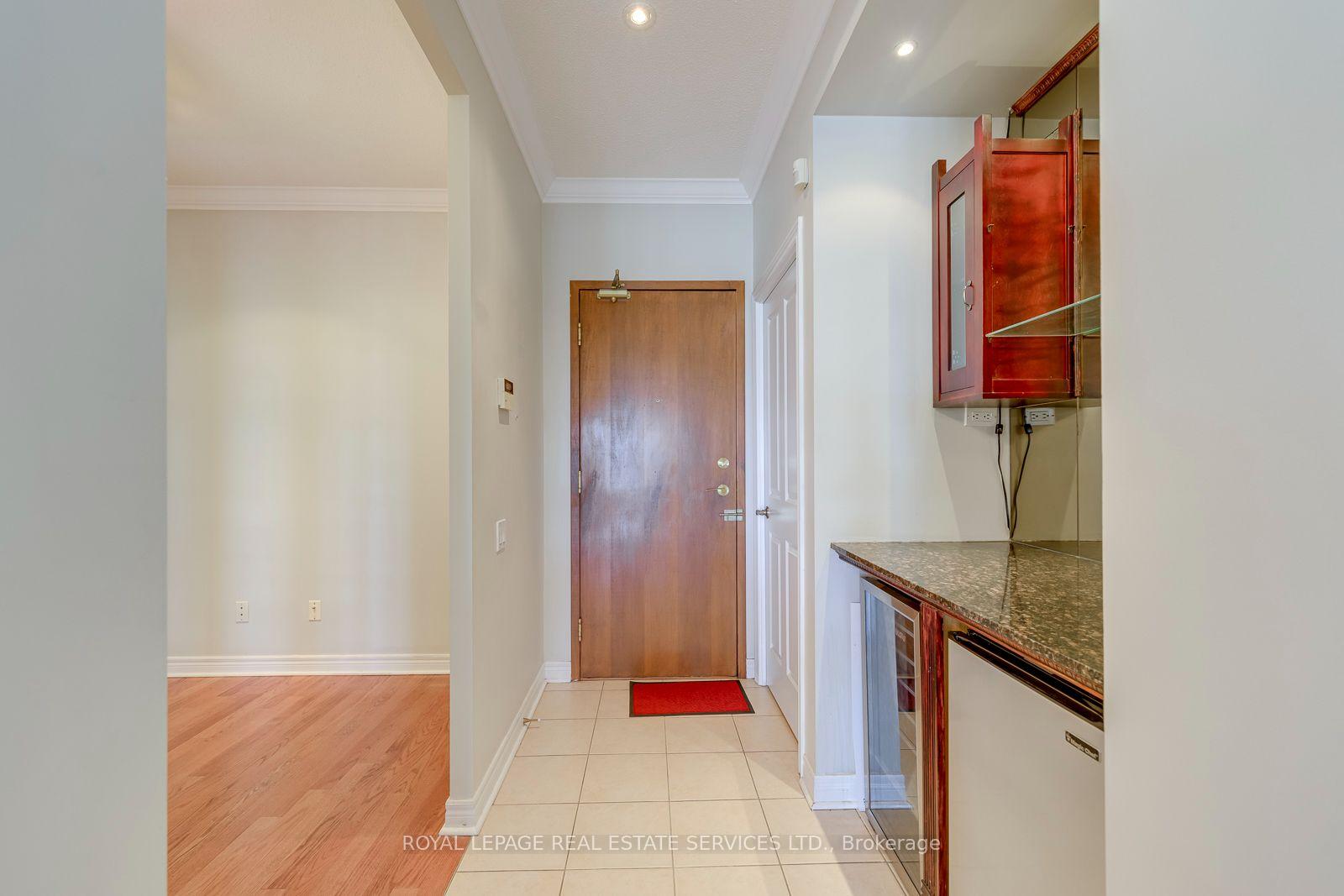 Photo 9 of Unit UPH5, 60 Old Mill Road, Oakville, Old Oakville — HOMEH