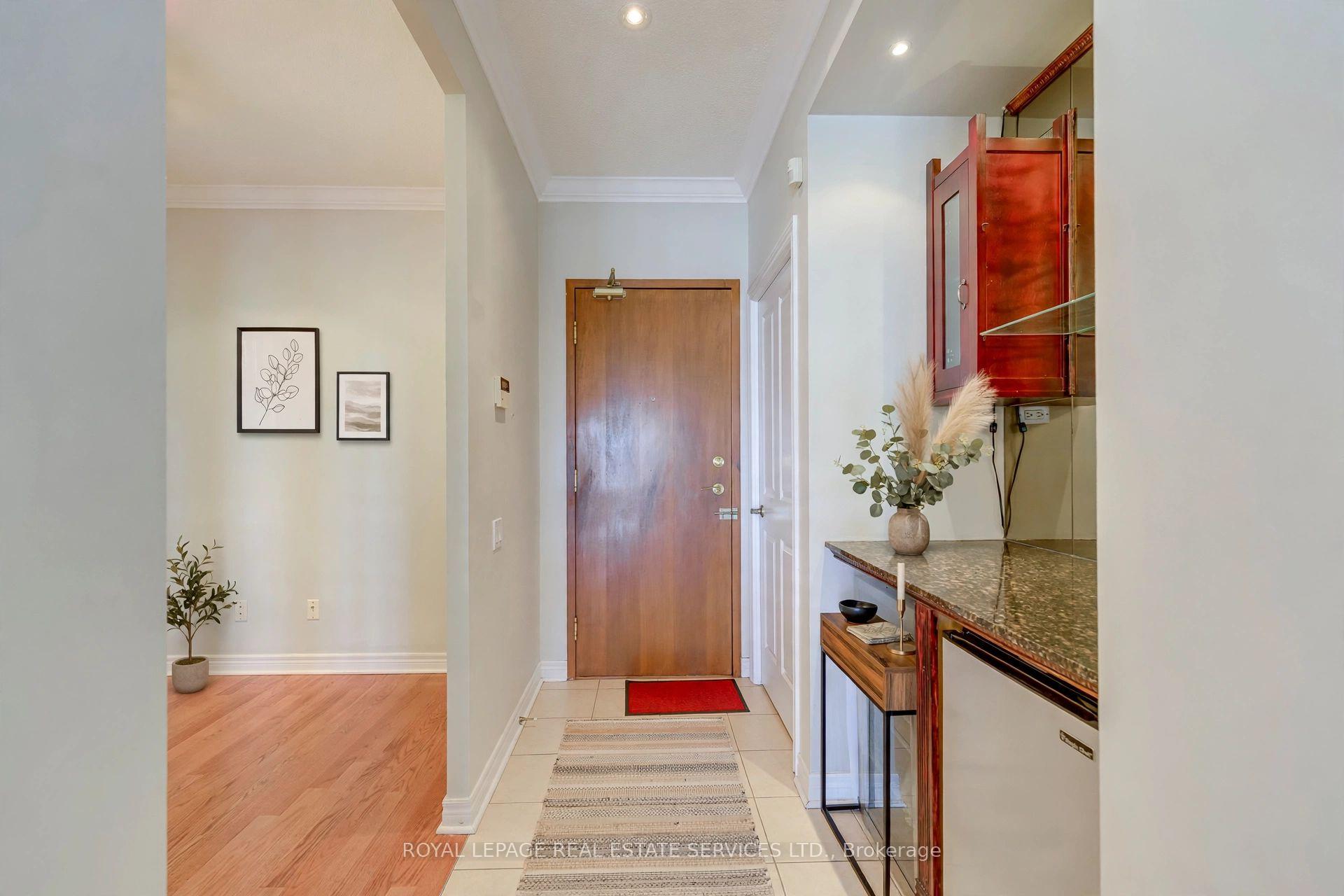 Photo 10 of Unit UPH5, 60 Old Mill Road, Oakville, Old Oakville — HOMEH