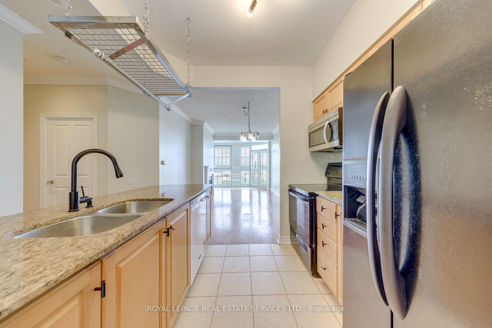 Photo 17 of Unit UPH5, 60 Old Mill Road, Oakville, Old Oakville — HOMEH