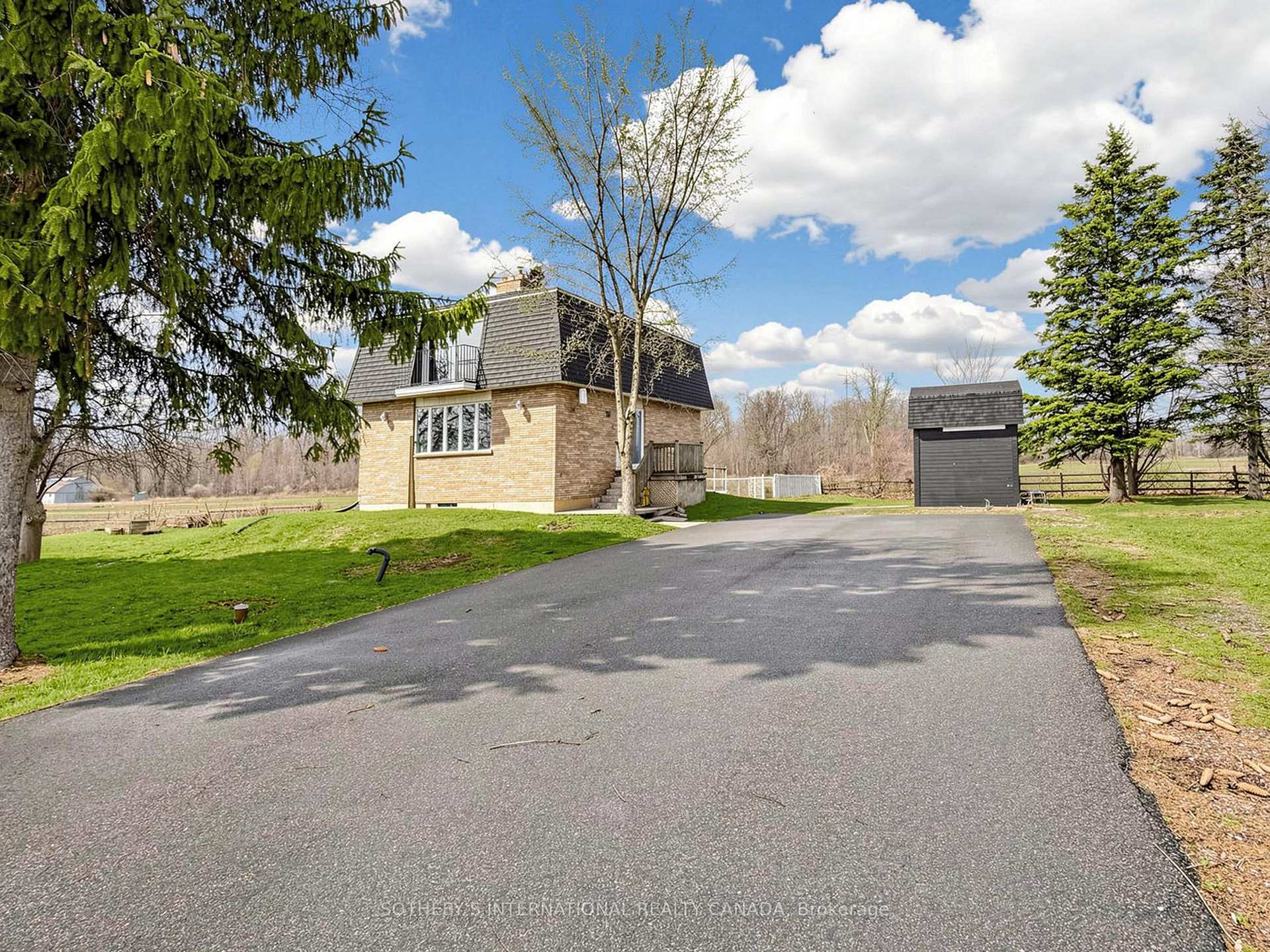 Photo 3 of 3520 Highway 89, Innisfil, Rural Innisfil — HOMEH
