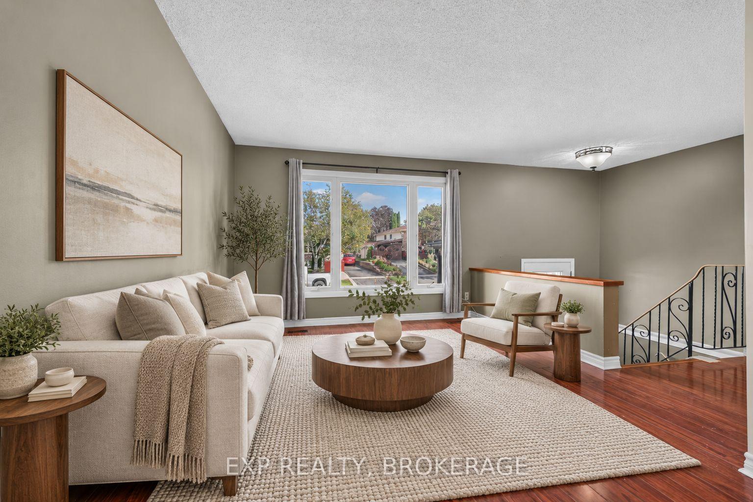 Photo 3 of 585 Gavin Court, Kingston, East Gardiners Rd — HOMEH
