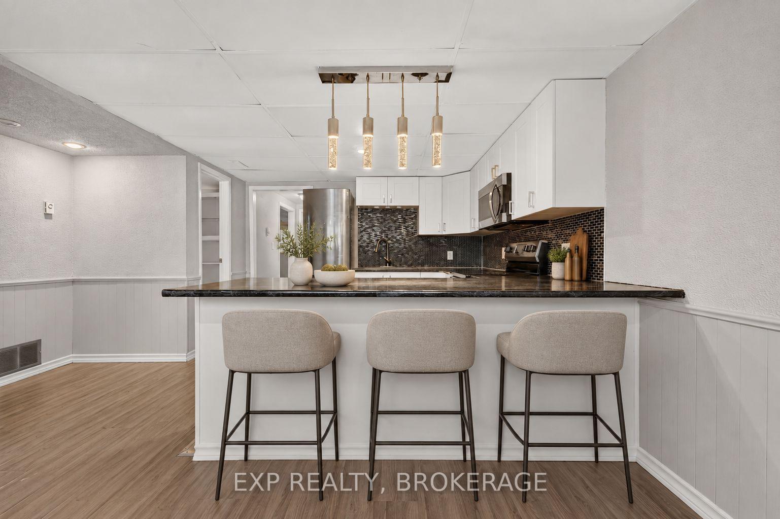 Photo 19 of 585 Gavin Court, Kingston, East Gardiners Rd — HOMEH