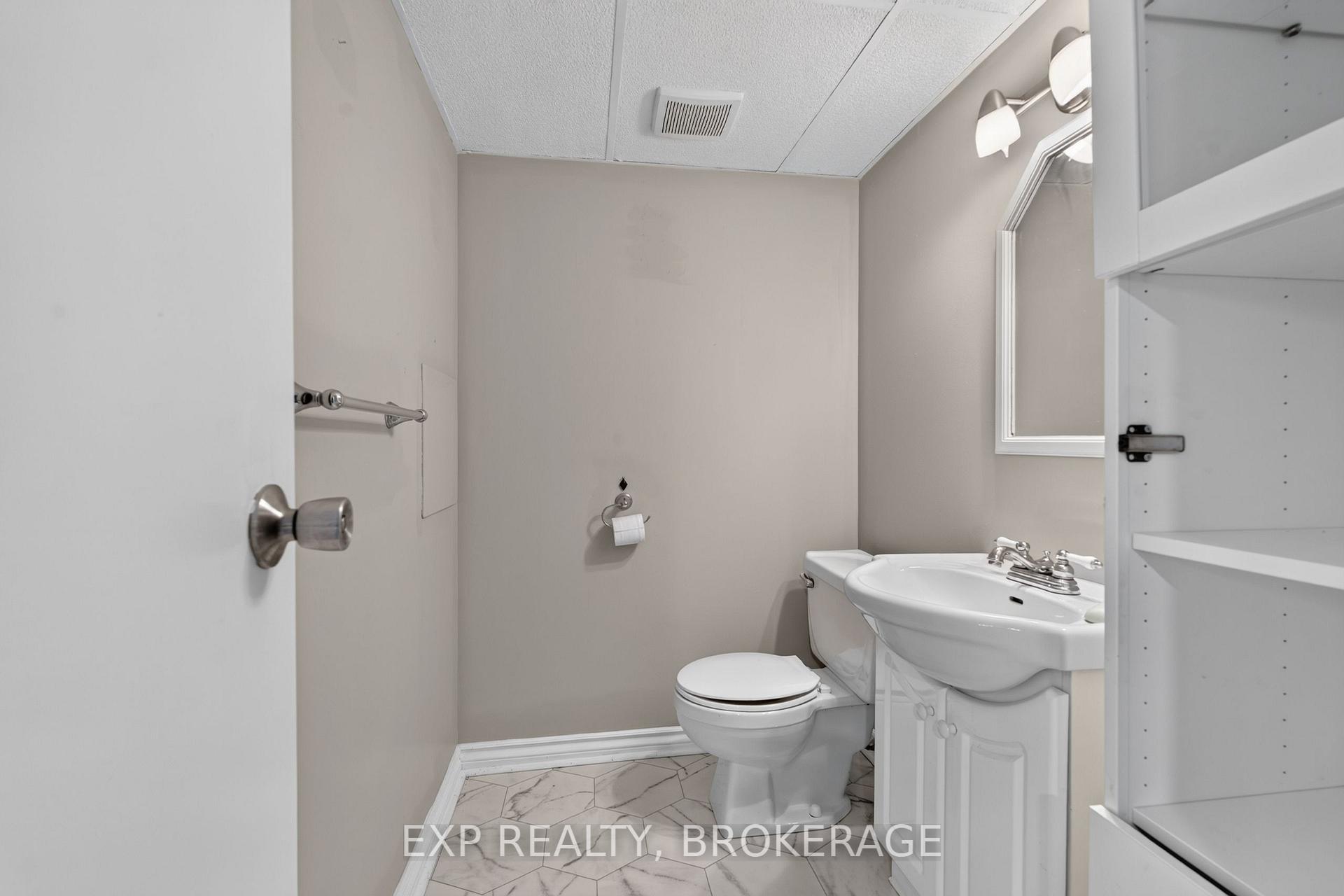 Photo 28 of 585 Gavin Court, Kingston, East Gardiners Rd — HOMEH