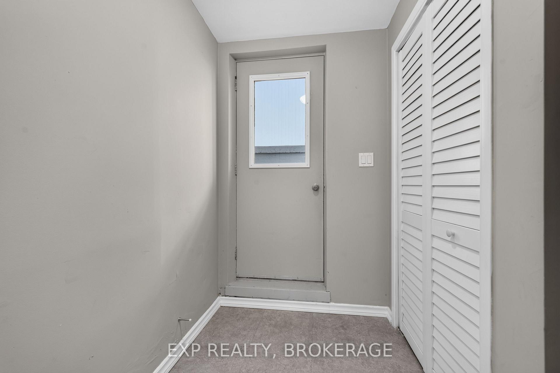 Photo 34 of 585 Gavin Court, Kingston, East Gardiners Rd — HOMEH
