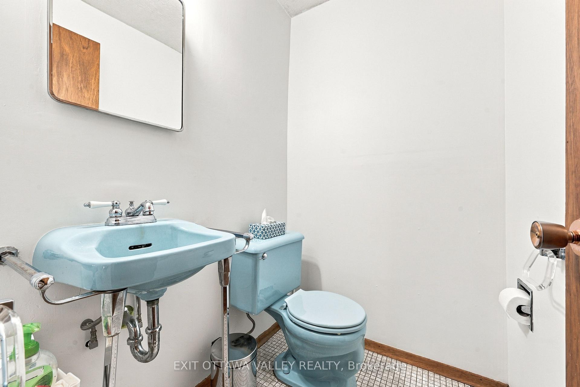 Photo 34 of 6 Sumac Court, Deep River, Deep River — HOMEH