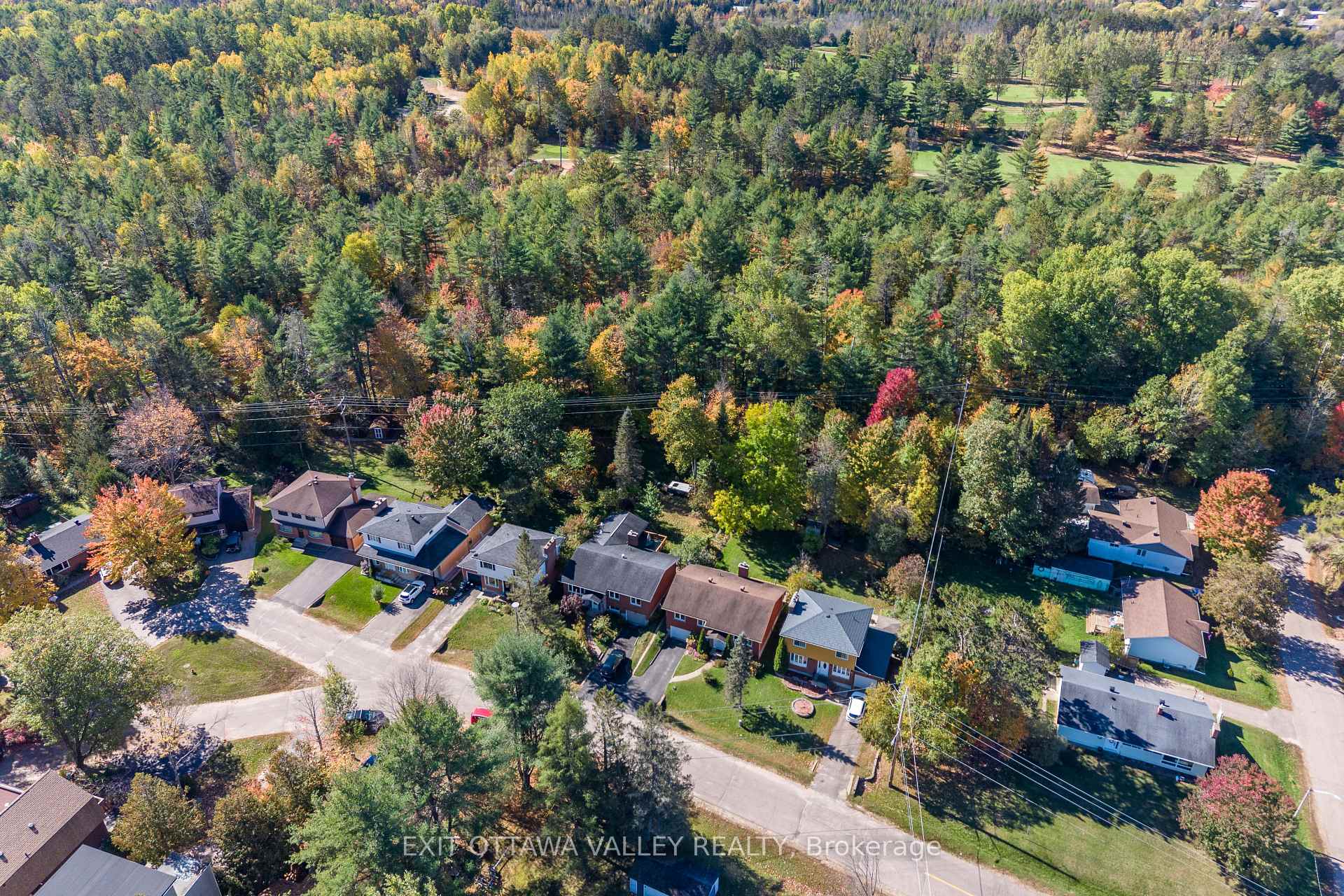 Photo 45 of 6 Sumac Court, Deep River, Deep River — HOMEH