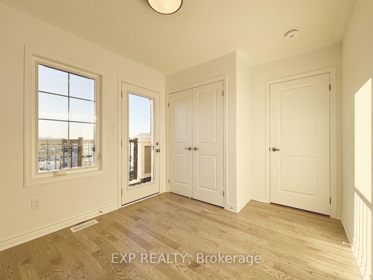Photo 8 of 124 Azure Drive, Markham, Rural Markham — HOMEH