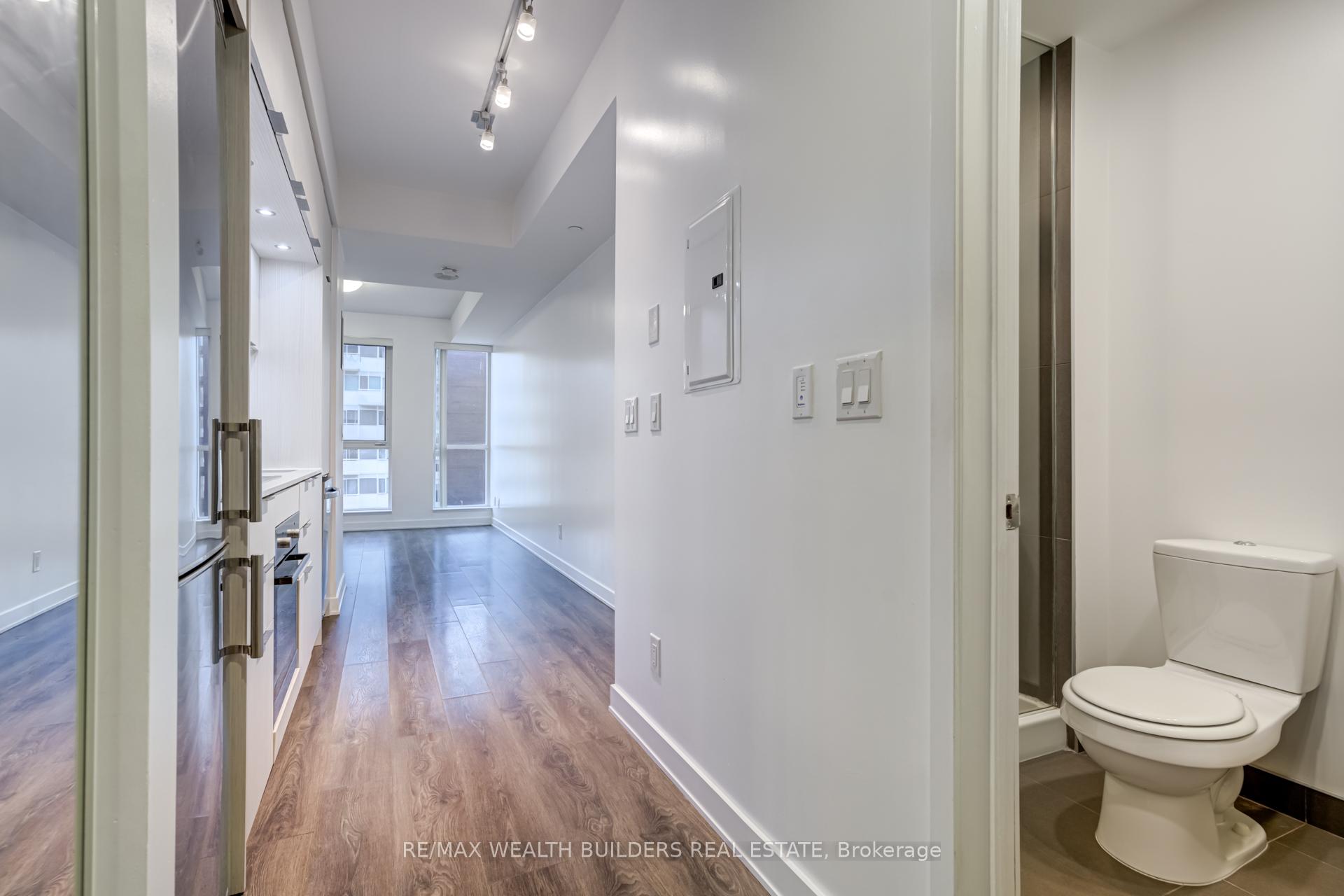 Photo 8 of Unit 606, 55 Regent Park Boulevard, Toronto, Regent Park — HOMEH