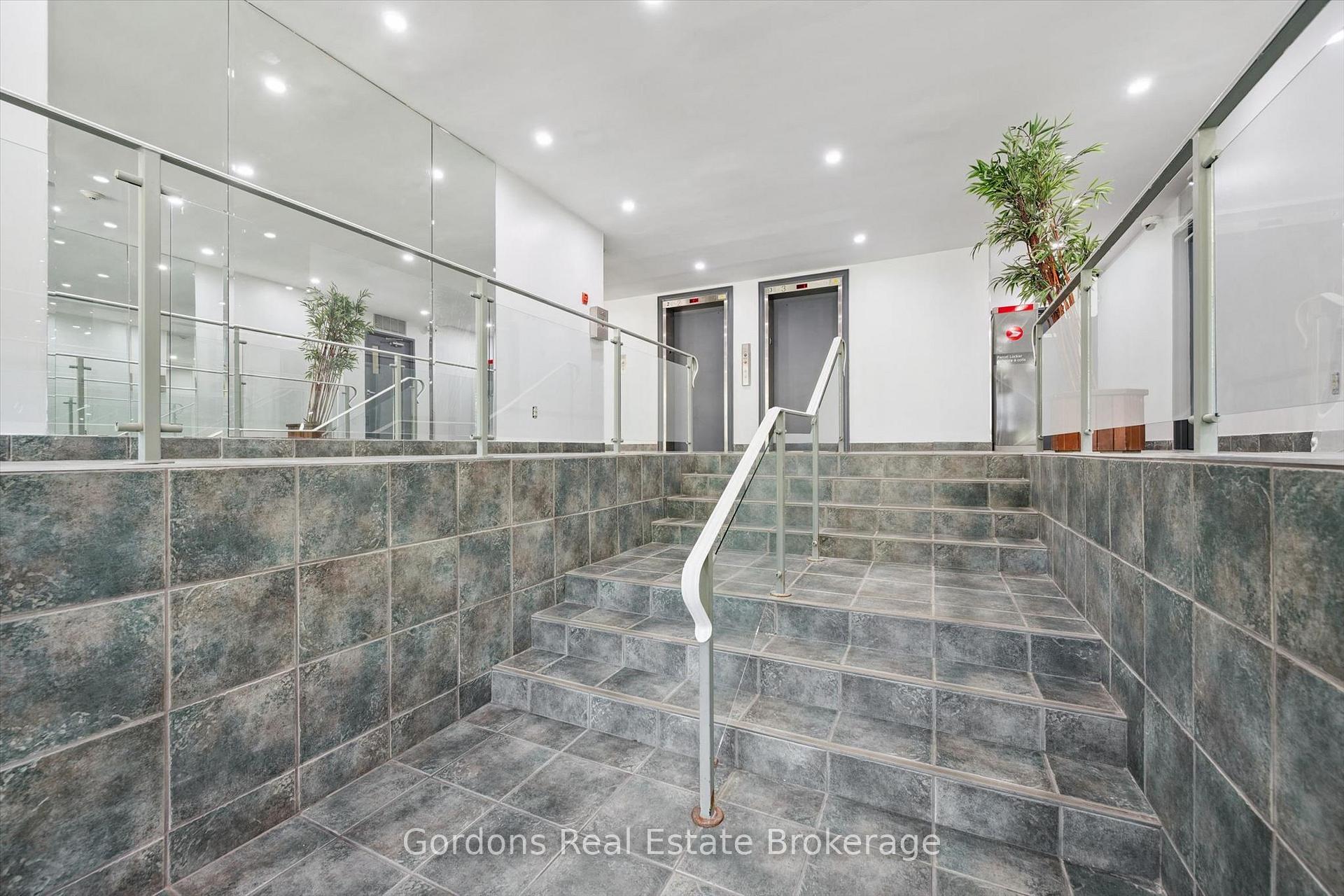 Photo 12 of Unit 1803, 81 Church Street, Kitchener, Cedar Hill — HOMEH