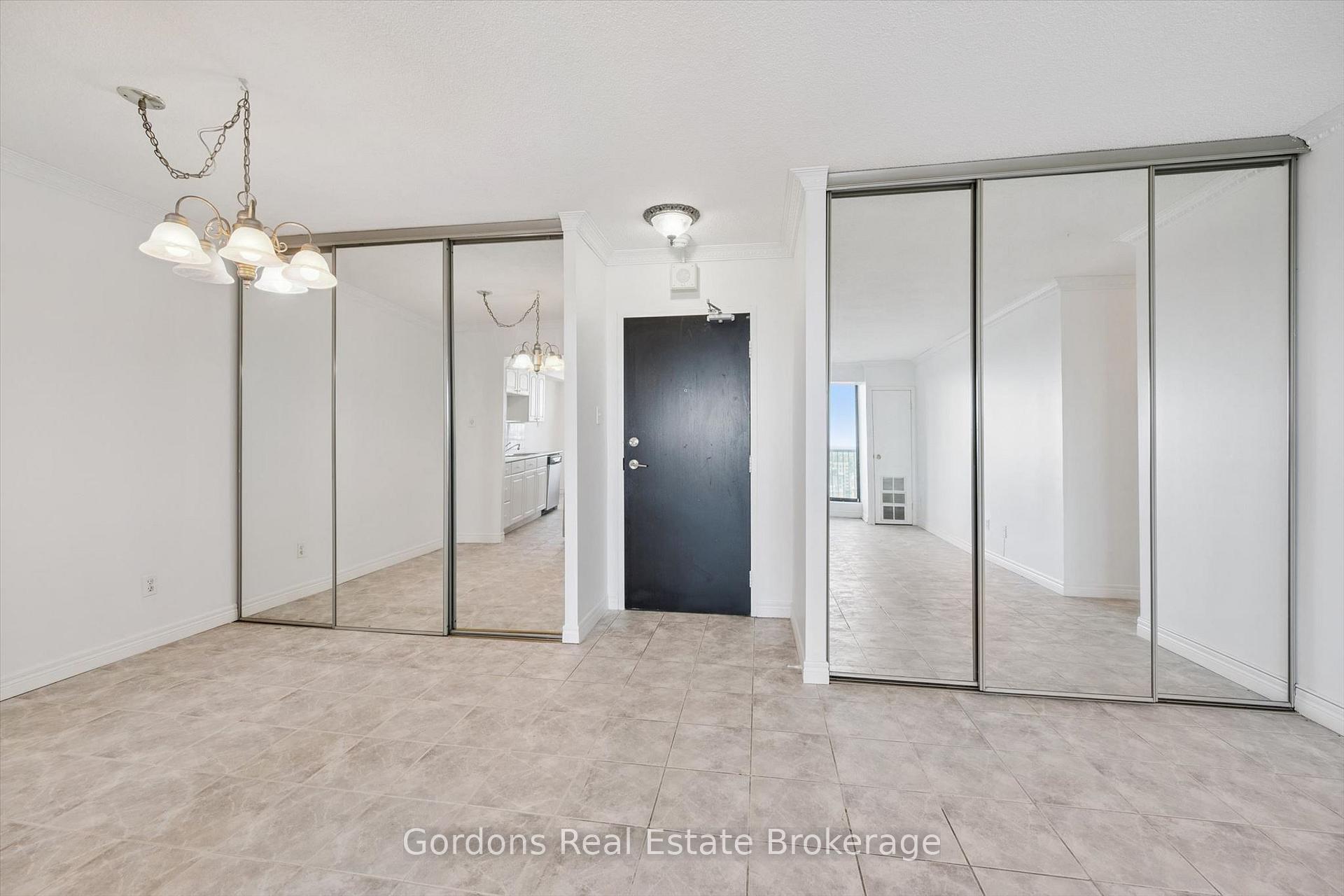 Photo 16 of Unit 1803, 81 Church Street, Kitchener, Cedar Hill — HOMEH