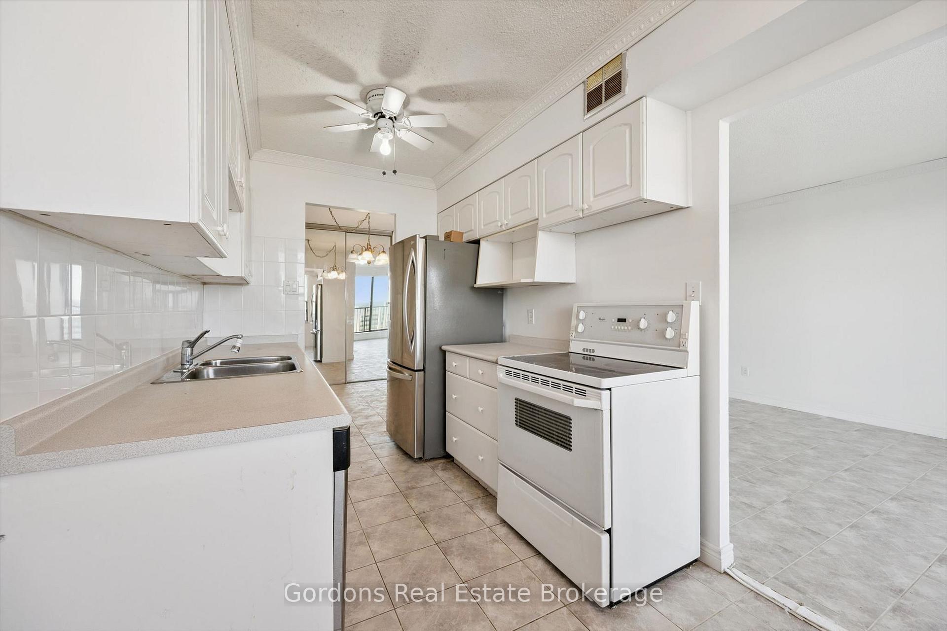 Photo 24 of Unit 1803, 81 Church Street, Kitchener, Cedar Hill — HOMEH
